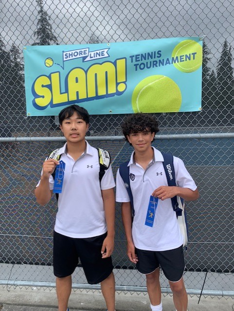 Dylan Kim and Levi Seslar, boys' gold doubles consolation champions