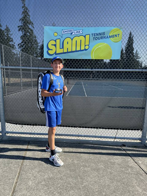 Logan McKay, boys' silver singles champion